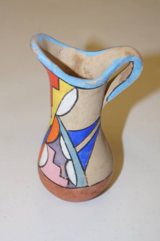 lot 176 image: Vintage Pitcher  Native American Pottery