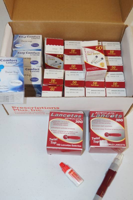 lot 200 image: Lancets- Diabetic Supplies  Lot