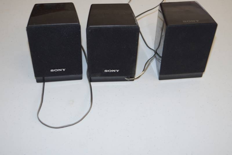 lot 206 image: Speakers  Sony Surround Sound Speakers  Model #SS-TS121