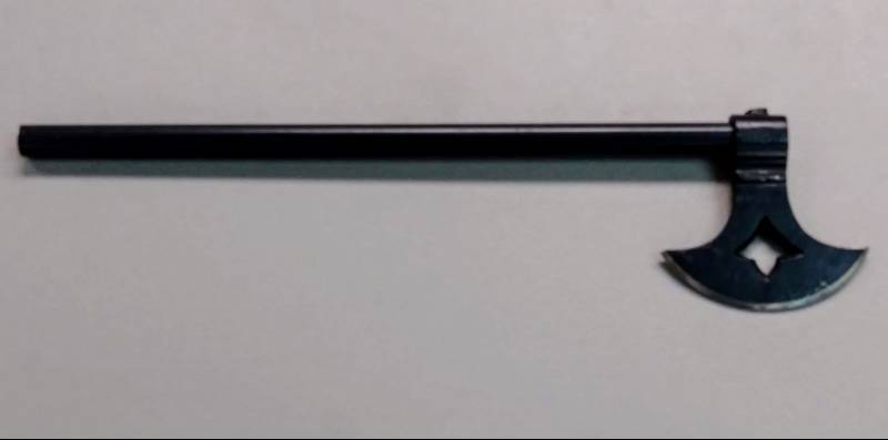 lot 341 image: Mid Evil Style AXE