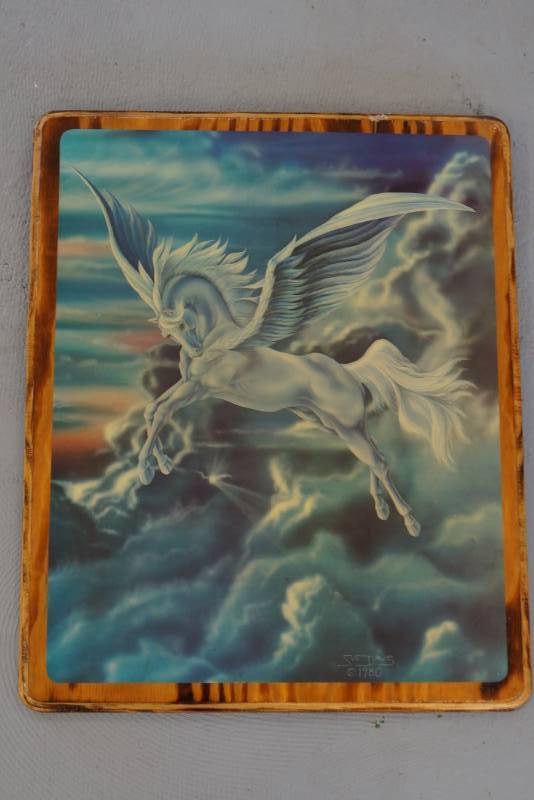 lot 229 image: 1980 Sue Dawe Resin Wood Plaque - Fantasy Unicorn Horse Picture  VINTAGE ART