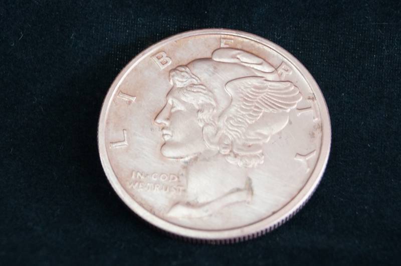 lot 232 image: Liberty Dollar .999 COPPER  1 oz