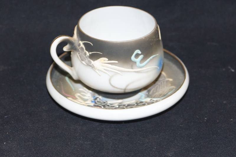 lot 301 image: Japan Made- Dainty Tea Cup and Saucer