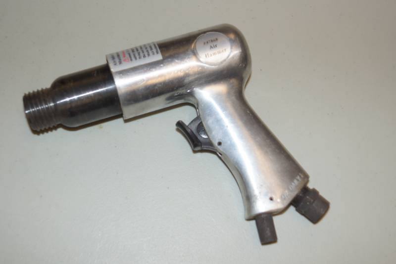 lot 327 image: Air Hammer-  Pneumatic Tool