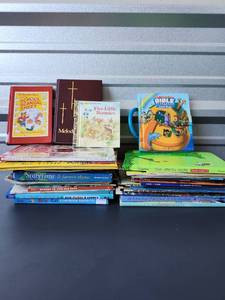 lot 214 image: Childrens Books Lot 25 Titles Berenstain Bears Bible Stories Peter Rabbit