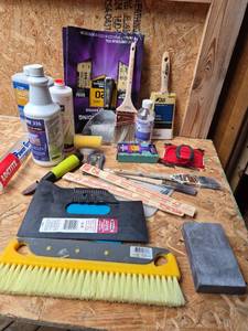 lot 285 image: Interior Painting Supplies Bundle Tools Brushes Primers Rollers