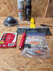 lot 286 image: Paint Prep Kit with Roller Frame, Tray, Brushes, Sprays and Cloths