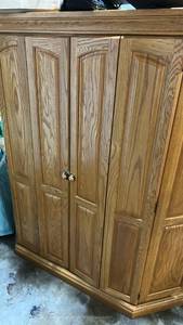 lot 282 image: Three-Door corner Wood entertainment or Wardrobe Cabinet with Shelving