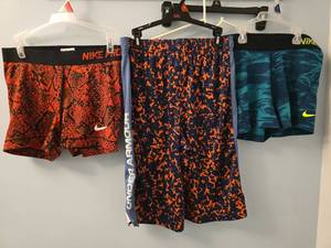 lot 1304 image: Nike Dri-Fit Shorts 3-Piece Lot Size M