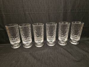 lot 1313 image: Set of 6 Clear Glass Footed Tumblers with Textured Pattern