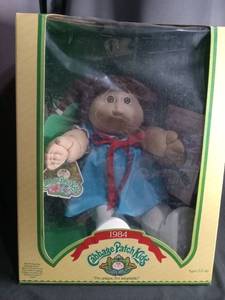 lot 60262 image: Cabbage Patch Kids Lorna Tessa 1984 Doll Boxed