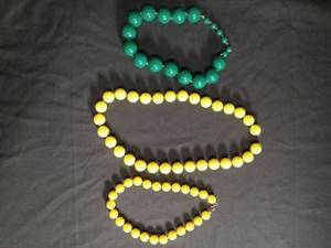 lot 60316 image: Beaded Necklaces 3-Piece Lot Yellow Green