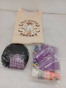 lot 17699 image: Miscellaneous Holiday Lot