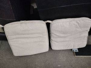 lot 63011 image: Set of 2 Outdoor Seat Cushions