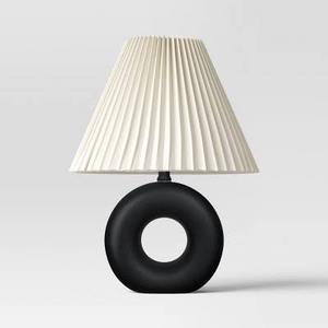 lot 63055 image: Ceramic Table Lamp Black - Room Essentials - Set of 2