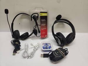 lot 14 image: Headset Universal Hands-Free Noise-Canceling Microphone Lot 3 Units
