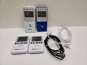 lot 19 image: Fisher Scientific Traceable Temperature Monitoring Lot 2 Wireless 2 Wired Thermometer