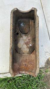 lot 262 image: Engine Oil Pan with Rear Sump and Bolt Flange