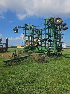 John Deere Field Cultivator - Model 2200