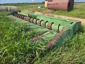 lot 6505 image: JOHN DEERE Row Crop Header - Model 1253A
