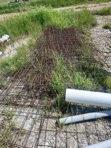 lot 6524 image: Bulk Lot of Cattle Wire Pannels