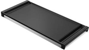 lot 7032 image: cast iron griddle, specifically a replacement for GE Gas Stoves (model WB31X24738).