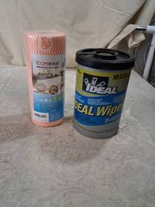 lot 47 image: CCM Cleaning Cloth Roll and IDEAL Wipes Container Lot