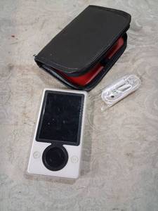 lot 56 image: Handheld Gaming Device with Joystick White Portable Game Console i pod
