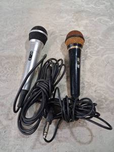 lot 79 image: 2 Dynamic Microphones with Cables OnOff Switch