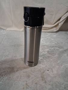 lot 80 image: Thermos NS402BK4 Smooth Flow Beverage Bottle