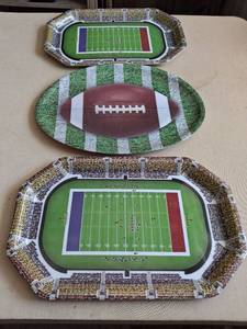 lot 104 image: Football Stadium Serving Platters and Football Plate Set 3-Piece