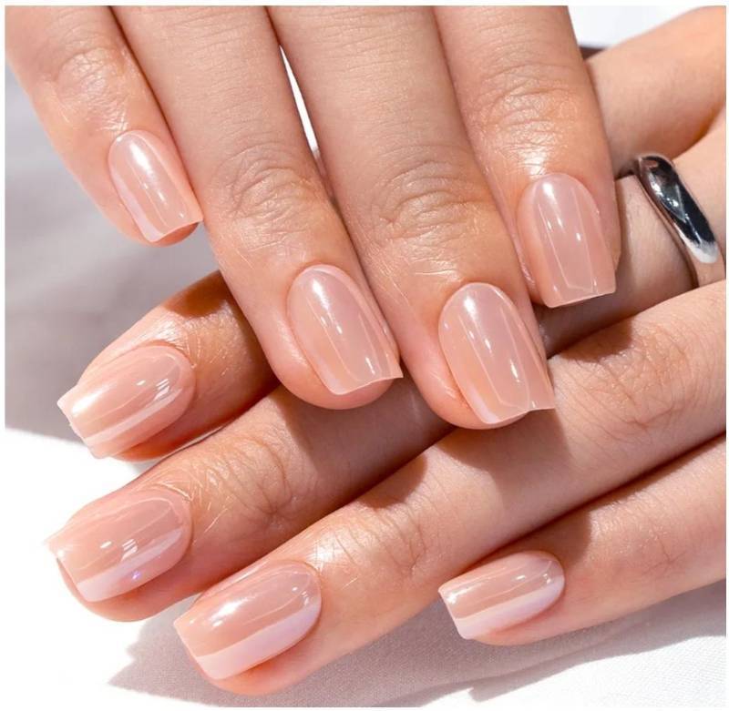 lot 17224 image: Gel Press On Nails 32-Piece Set - Retail $8