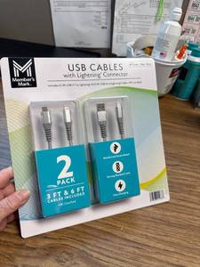 lot 9065 image: Members Mark USB C & USB-A Lightning Cables, 2 pk, 1-3 ft & 1-6 ft