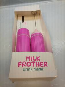 lot 2020 image: Vivitar Milk Frother Drink Mixer Battery-Powered - Retail $5