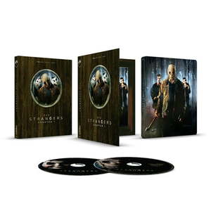 lot 3029 image: Strangers Chapter 1 (4K Ultra HD  Blu-ray  Digital Copy) (Steelbook) (Walmart Exclusive)  Lions Gate  Horror - Retail $30