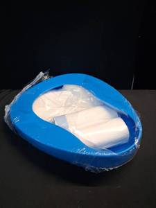 lot 2814 image: Blue Plastic Bed Pan with Bags and Pads&nbsp