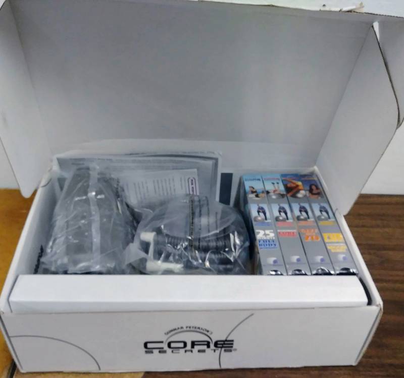 lot 167 image: Gunnar Petersons Core Secrets Workout System Set - 4 VHS Tapes, Ball & Pump