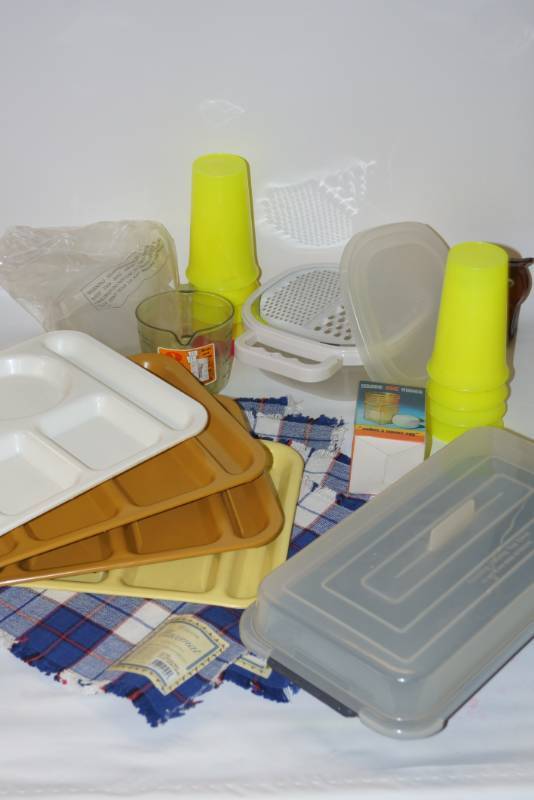 lot 194 image: Kitchen Lot