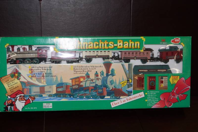 lot 246 image: German Electric Train In Box