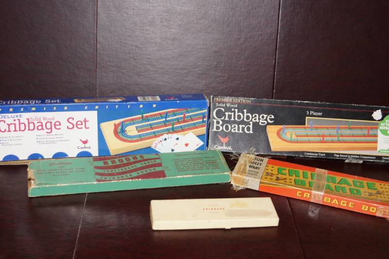 lot 251 image: Cribbage and More
