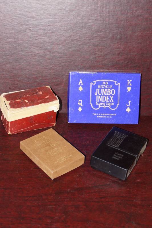 lot 253 image: 1913 Flinch Card Game with Bonus