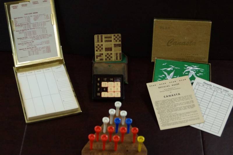 lot 280 image: Vintage  15 Puzzle, Triangle Peg Game, & Canasta Game
