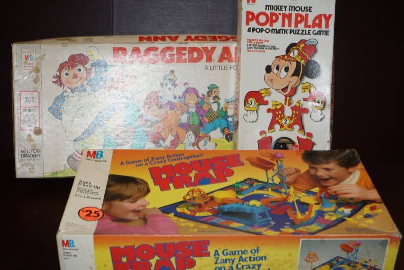 lot 301 image: 3 Awesome Vintage Games Mouse Trap, Raggedy Ann, & Mickey Mouse