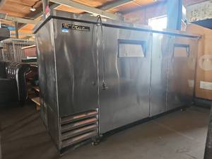 lot 3683 image: True TBB-3-S Commercial Refrigerated Reach-In Back Bar Cooler 65 cu ft
