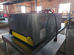 lot 3685 image: Qualite RDFW-1200NP Food Warmer 1200W 120V