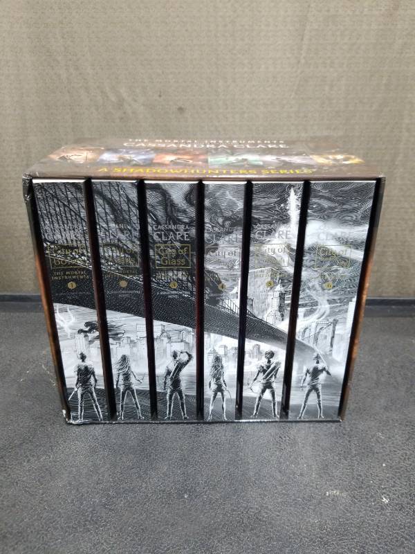 lot 1401 image: The Mortal Instruments Complete Collection Box Set by Cassandra Clare