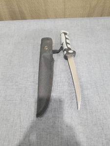 lot 2615 image: Fillet Knife with Sheath 6 inch Blade