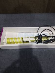 lot 2638 image: Sonar Modelador Ceramic Fast SN-1011 Hair Curling Iron