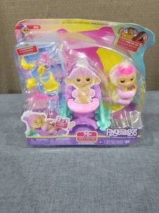 lot 2720 image: Fingerlings Interactive Baby Monkey Nursery Playset, Jas with 2-in-1 Cradle and High Chair and 6 Accessories