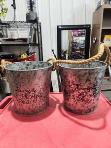 lot 2682 image: Pair of Metal Decor Buckets